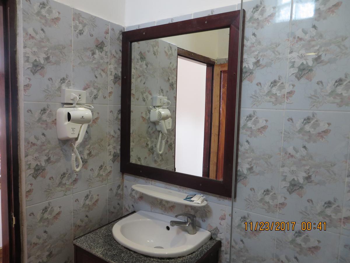 לואנג פרבאנג Villa Namkhan River מראה חיצוני תמונה